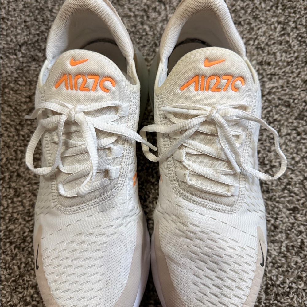 Women’s Nike Air Max 270 - Picture 2 of 6